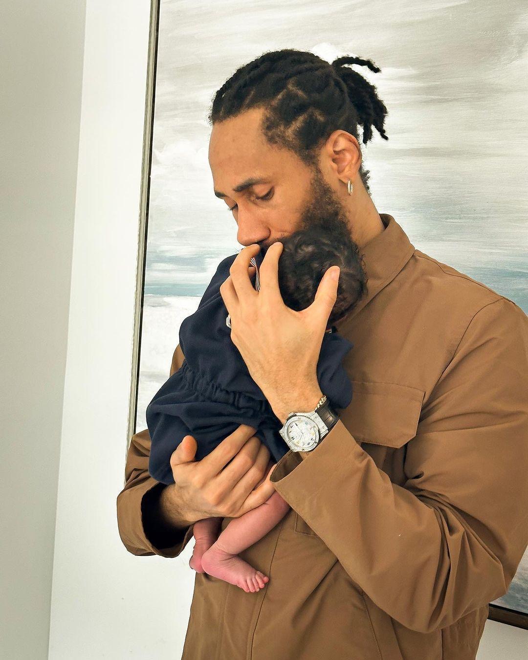 Rapper Phyno Welcomes First Child